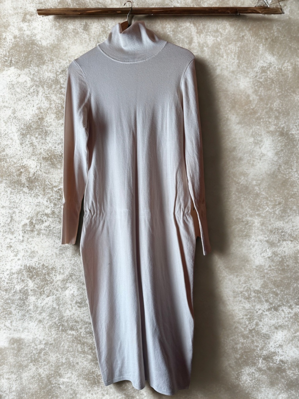 Turtleneck Long Sleeve Midi Dress in Light Gray